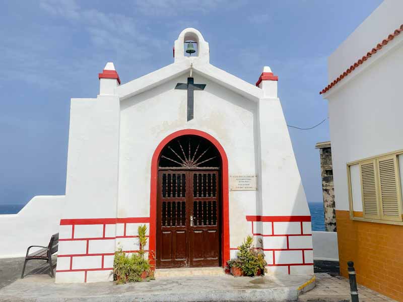 Histórica Ermita de la Santa Cruz ⛪ Punta Brava 🌊 Puerto de la Cruz