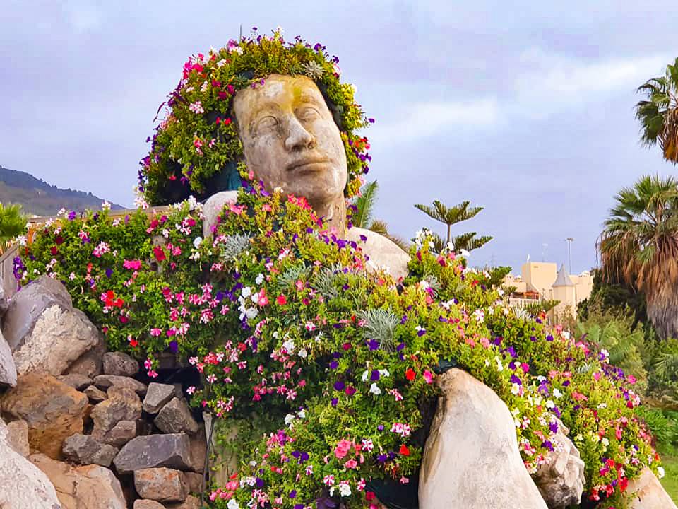 La Giganta de Santa Úrsula 💚💙 Estatua 😎 Tenerife Norte 🌸