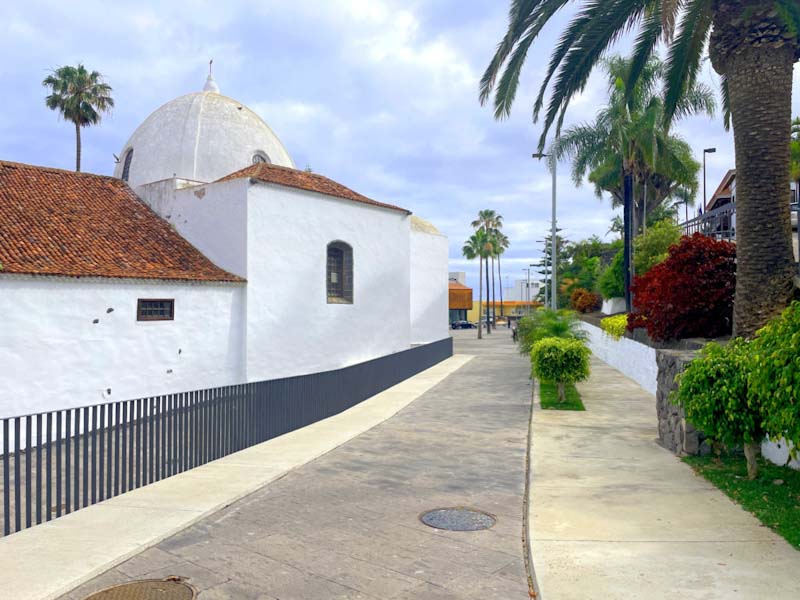 Iglesia de San Pedro Apóstol 💒 El Sauzal - VEN DE VISITA A TENERIFE
