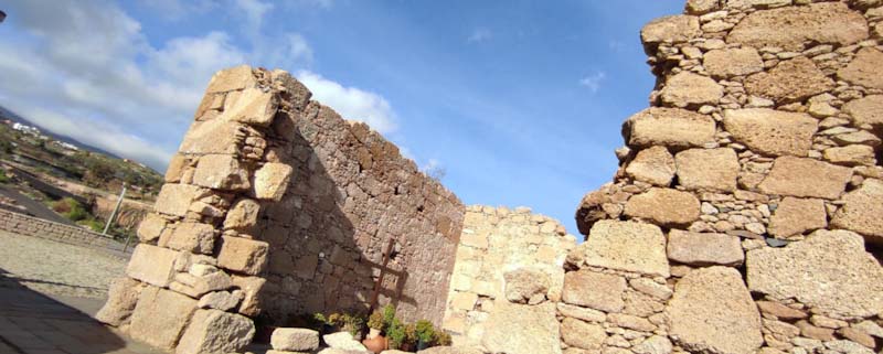 Las Ruinas de la Ermita de San Joaquín en Fasnia