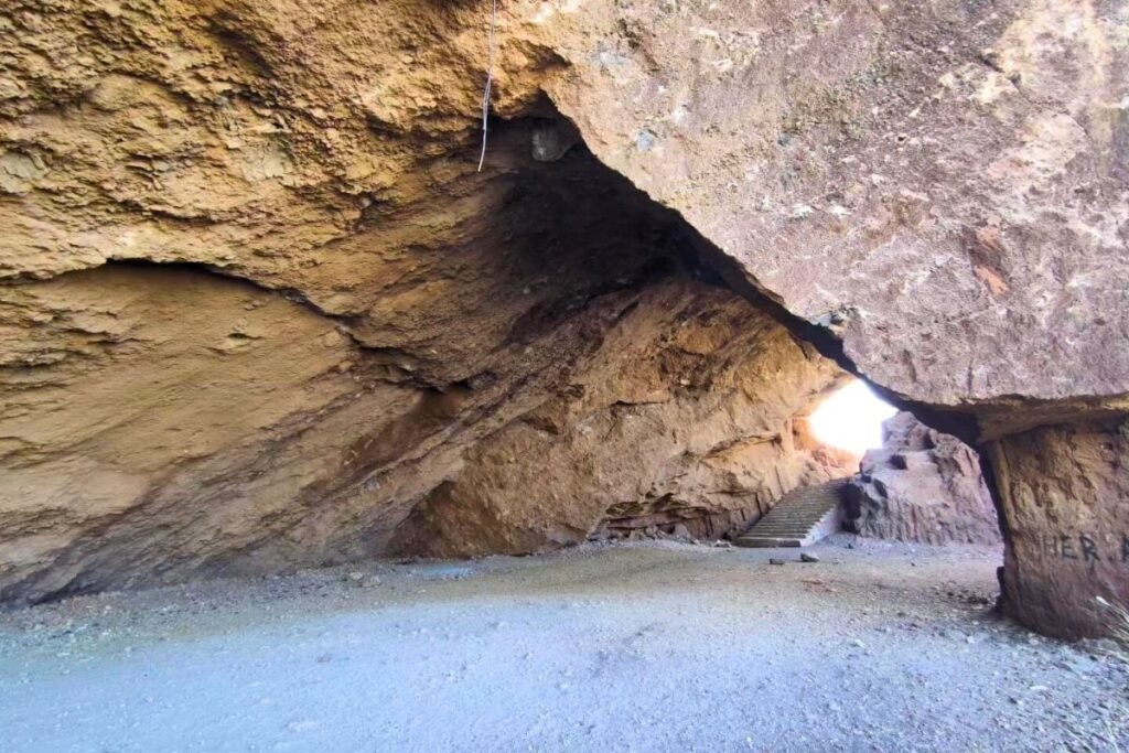 Cueva Roja Tenerife