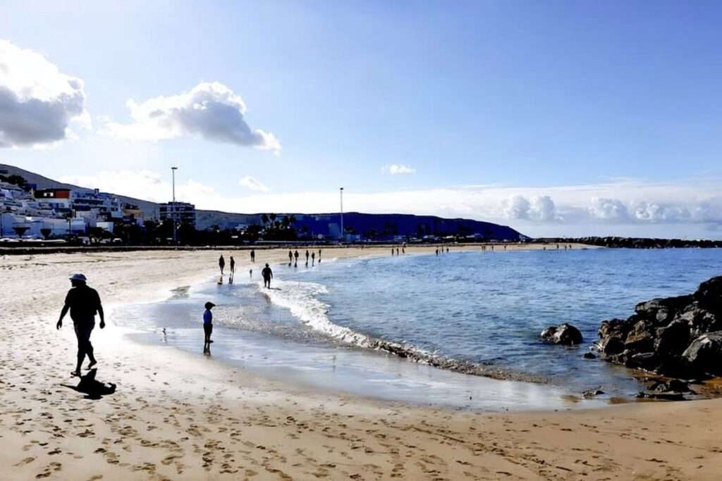 Playa de las Vistas: Paraíso de arena dorada en Tenerife