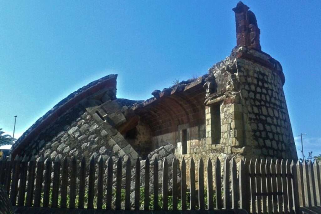 Castillo de San Andrés 🏯 ¿Qué historia tiene la Torre de San Andrés?