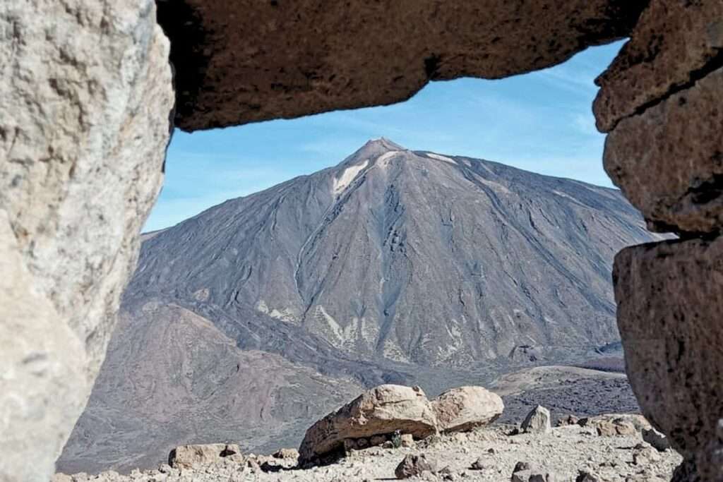 Primer Observatorio de Alta Montaña en Tenerife: Una Ventana al Universo desde la Montaña de Guajara