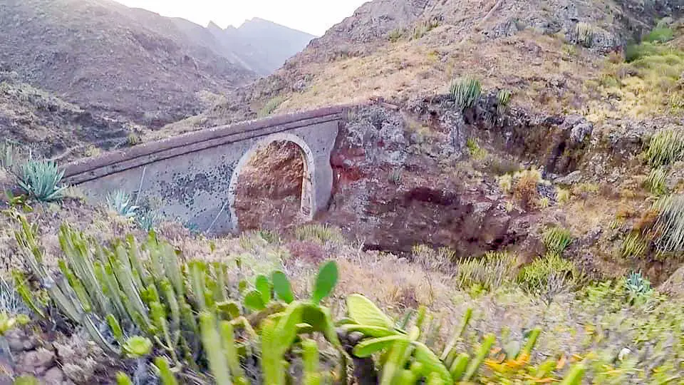 Canal de Agua Los Catalanes