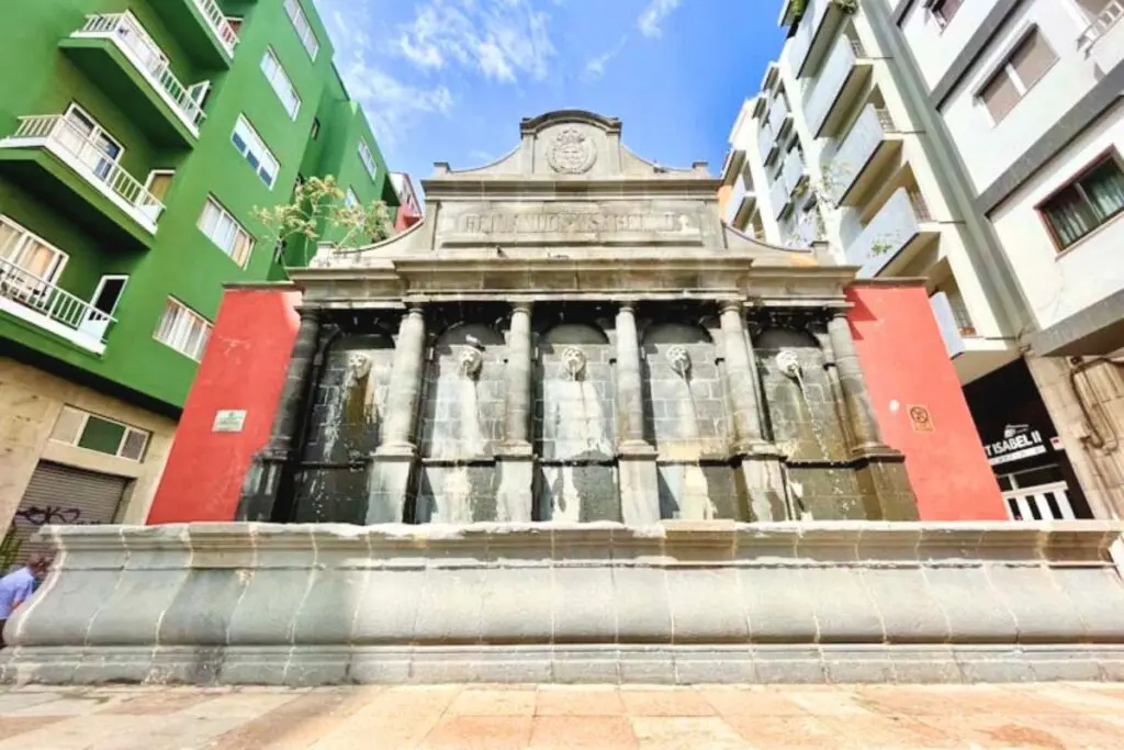 Plaza de Isabel II: Joya Histórica de Santa Cruz de Tenerife 🏛️