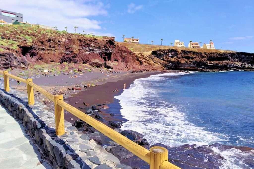 Playa del Abrigo: Un Encanto Volcánico en Fasnia, Tenerife